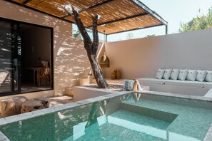 Standard Room, 1 Bedroom, Private Pool, Garden View | Terrace/patio