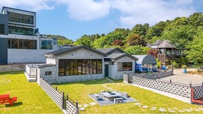 บริเวณภายนอก