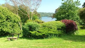 Cottage | Property grounds