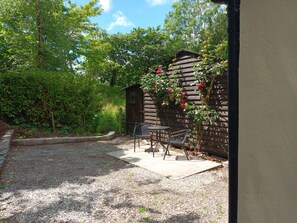 Cottage | Property grounds
