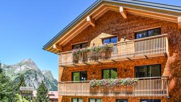 Façade de lâhĂ©bergement