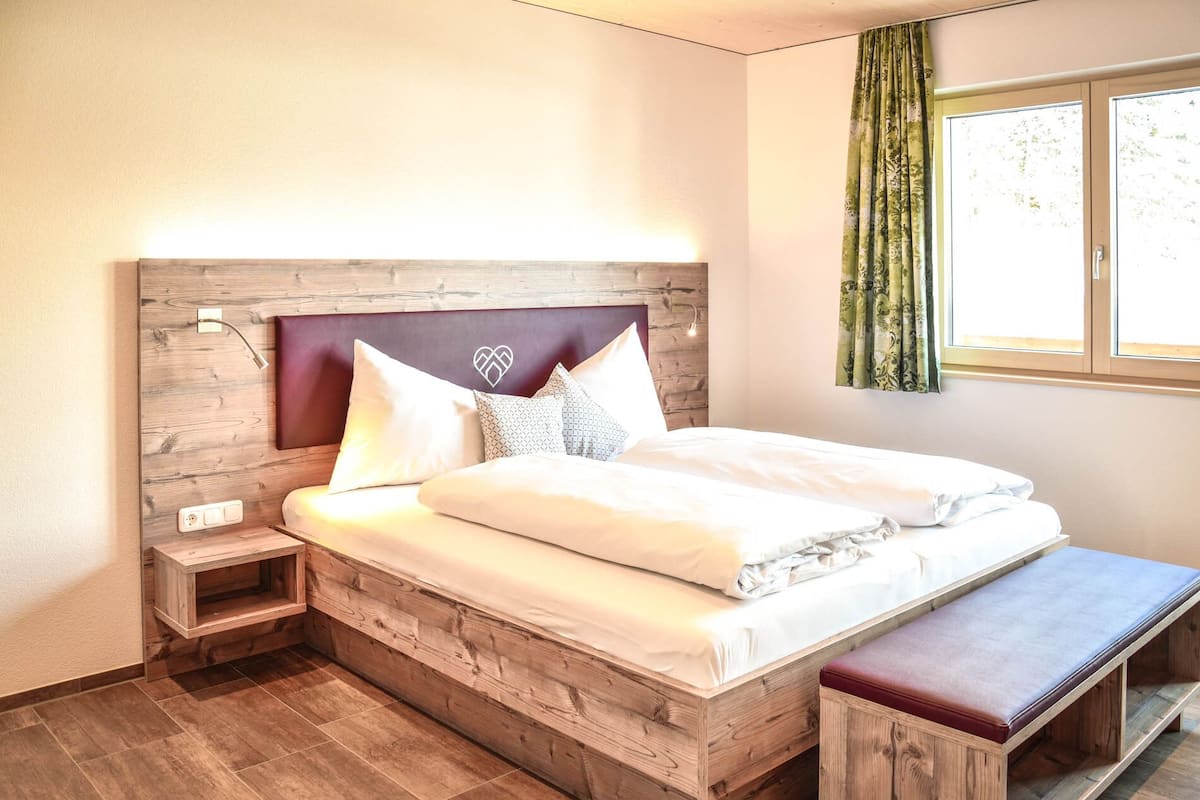 1 bedroom, soundproofing, free WiFi, bed sheets