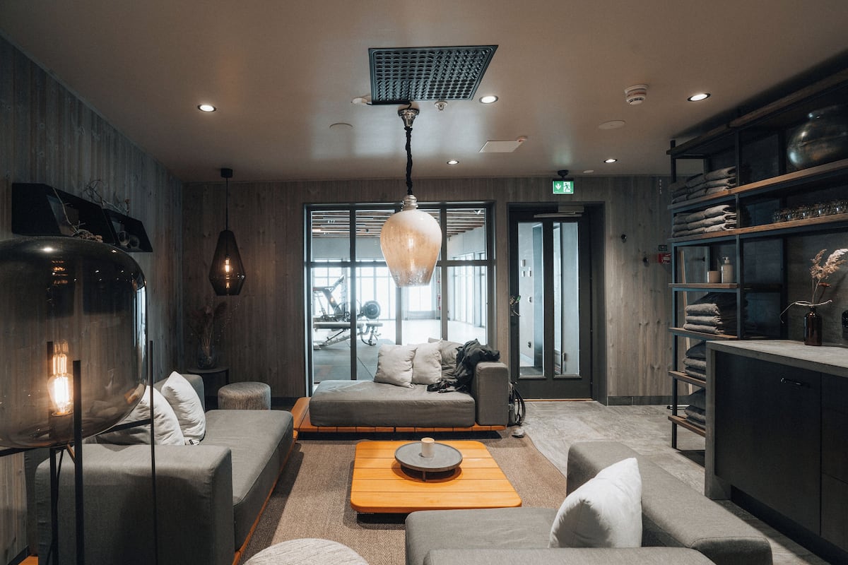 Suite | 1 bedroom, in-room safe, desk, laptop workspace