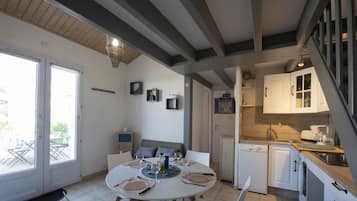 Fridge, microwave, electric kettle, toaster