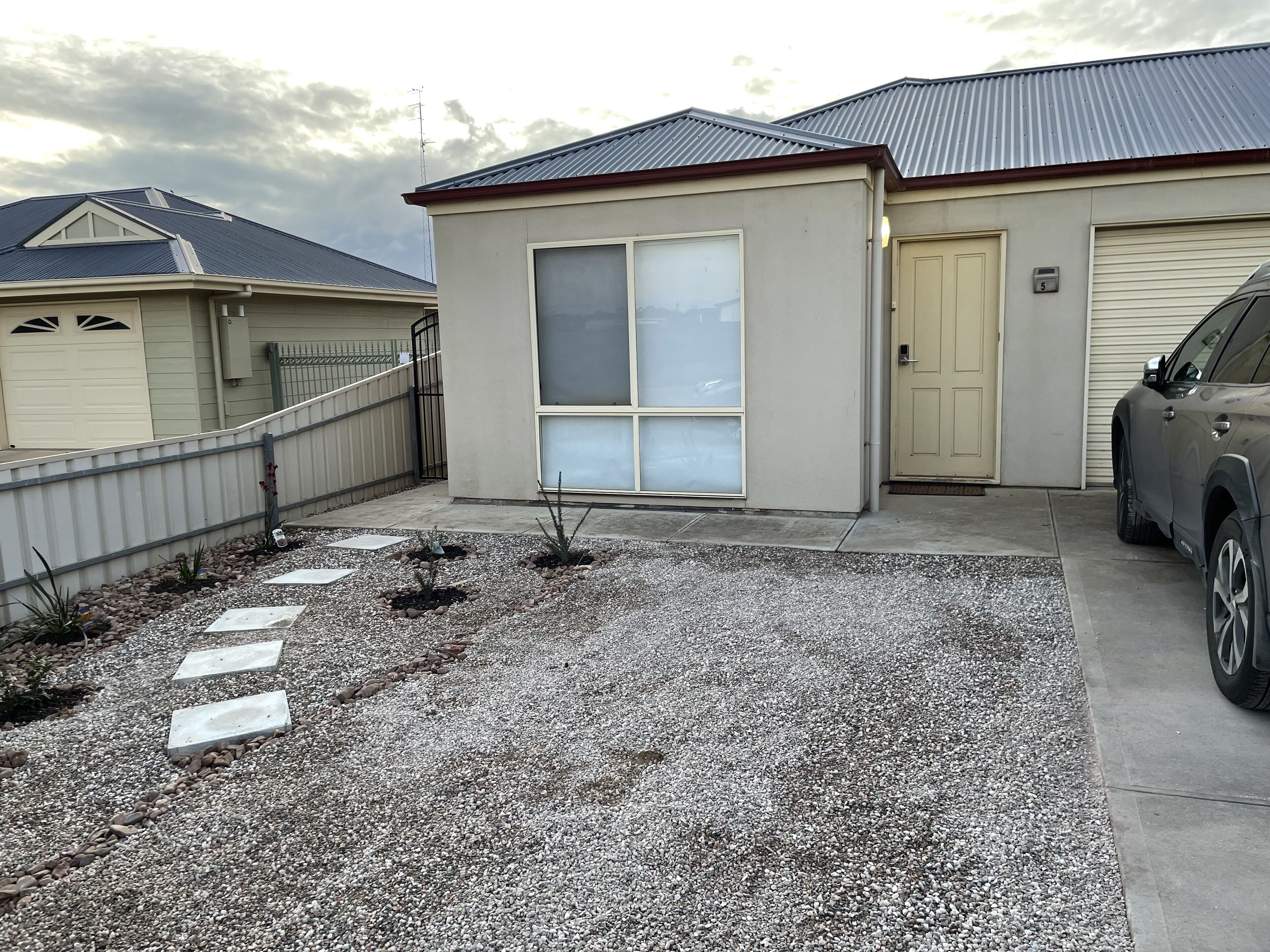 Pet Friendly rental close to the beach, waterpark and town centre