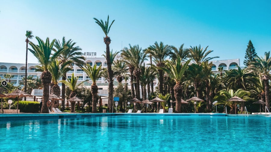 Hotel Kanta Resort & Spa