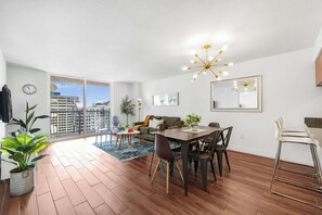 Interior - Chic Condo Steps from It All (Miami)