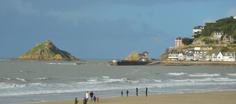 Gite 3 bedrooms, 3 bathrooms, 3 toilets between St Malo, Dinan, Erquy en BRETAGNE