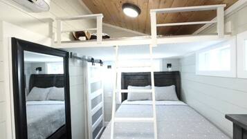 Iron/ironing board, travel crib, WiFi