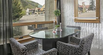 401 Vail21 Condos 2 Bedroom Condo by RedAwning
