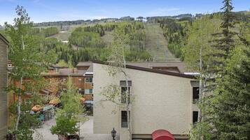 Condo, 2 Bedrooms | Exterior