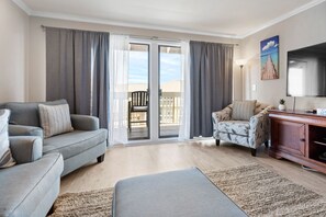 Condo, 1 Bedroom | Living room | Smart TV - Blue Breeze 2050 1 Bedroom Condo by Redawning (Destin)