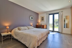 4 chambres, fer et planche Ă repasser, Wi-Fi, draps fournis