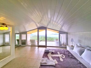 4 chambres, fer et planche à repasser, Wi-Fi gratuit