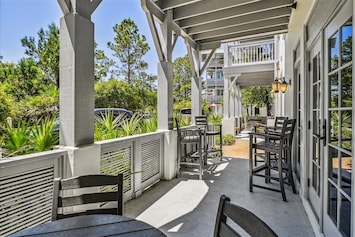 Welcome to 'Summer Breeze' in Rosemary Beach!