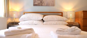 Pass the Keys | 1BR Modern Beautiful House Pass the Keys