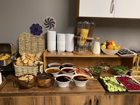 Zeyn Hotel Istanbul - Image 6