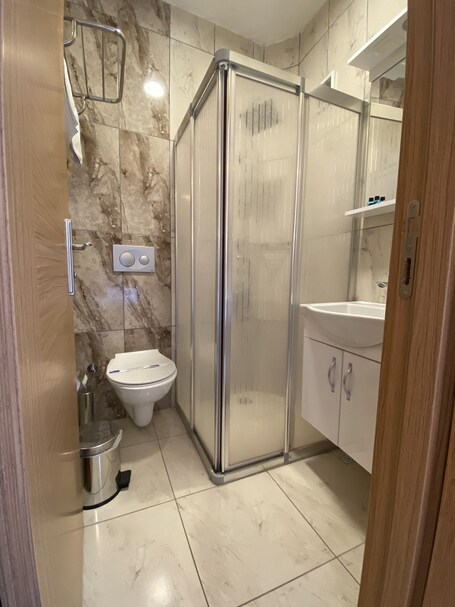 Zeyn Hotel Istanbul - Image 17
