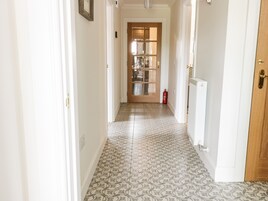 Casa de campo | 2 dormitorios, decoración individual, mobiliario individual