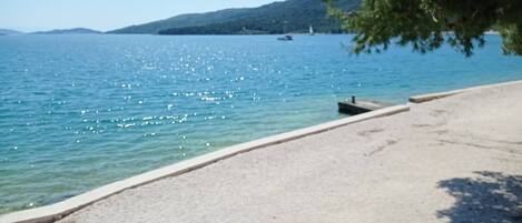 Apartemen, 1 Tempat Tidur Queen dengan tempat tidur Sofa | Pantai