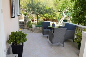 Apartment, 1 Queen-Bett und Schlafsofa | Balkon