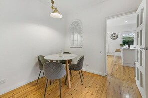 Dining - Leafy Lamrock - Cosy 3 bedroom Home, Near CBD (Orange)