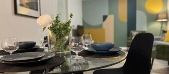 The Artistry | Riverfront | Luxury & Comfort Await
