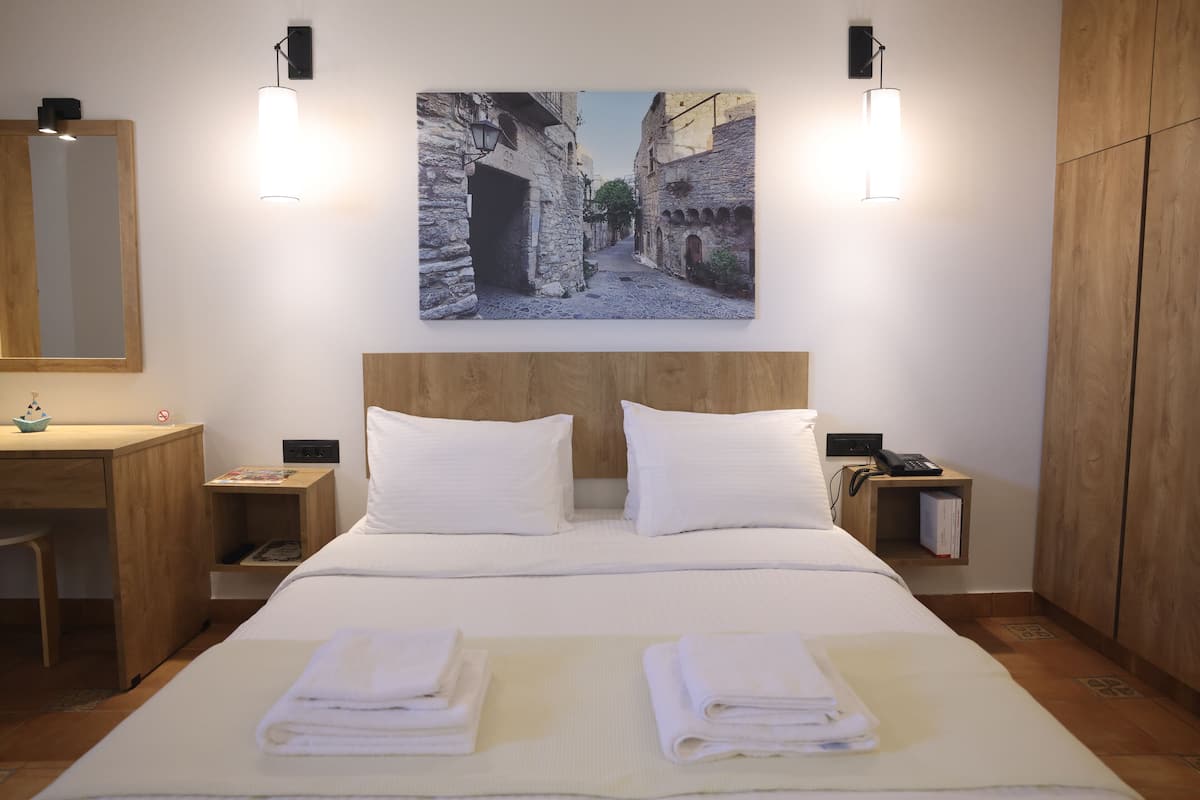 Family Double Room, Patio, Partial Sea View | Egyptian cotton sheets, premium bedding, down comforters