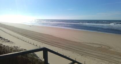 propriété avec piscine dans parc naturel des landes de gascogne