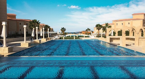 Apartment, 2 Queen Beds | Pool | Outdoor pool - VIP Hurghada Amazing New 2-bed Apartment! (Hurghada)