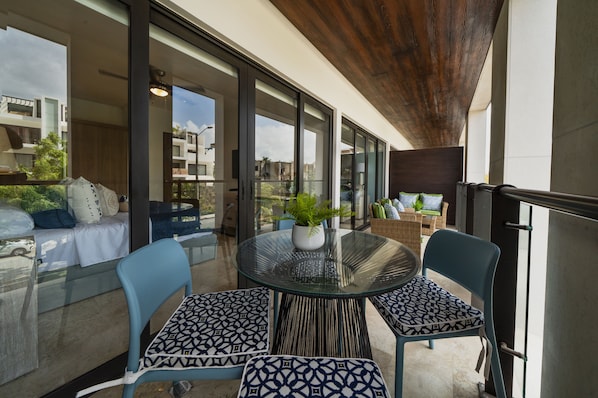 Deluxe Villa | Terrace/patio