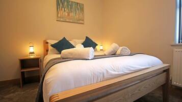 2 chambres, fer et planche Ă repasser, Wi-Fi, draps fournis