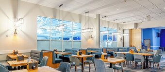 Apartment With Access to Pool, Spa & Soft Play