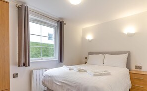 Apartment | 2 bedrooms, free WiFi, bed sheets