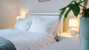 1 bedroom, iron/ironing board, travel cot, WiFi