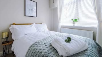 1 bedroom, iron/ironing board, travel crib, WiFi