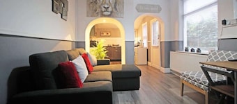 3 Bedroom Victorian Home in Chester