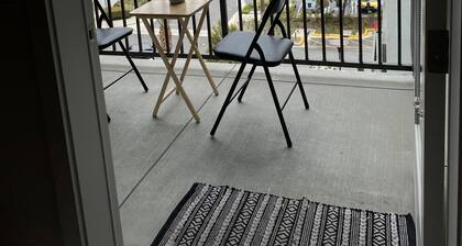 Affluent/Lavish TOP FLOOR SUITE IN DOWNTOWN BREA!