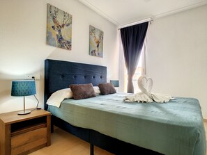 2 bedrooms, iron/ironing board, free WiFi, bed sheets