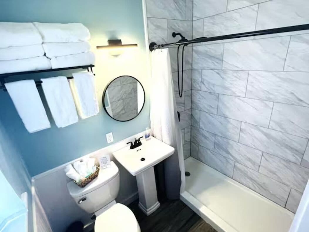 Standard Room, 2 Queen Beds, Non Smoking (Seaside Suite) | Bathroom | Hair dryer, towels, soap, shampoo