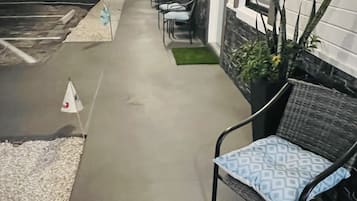 Standard Room, 1 King Bed, Non Smoking (Palms Suite) | View from room