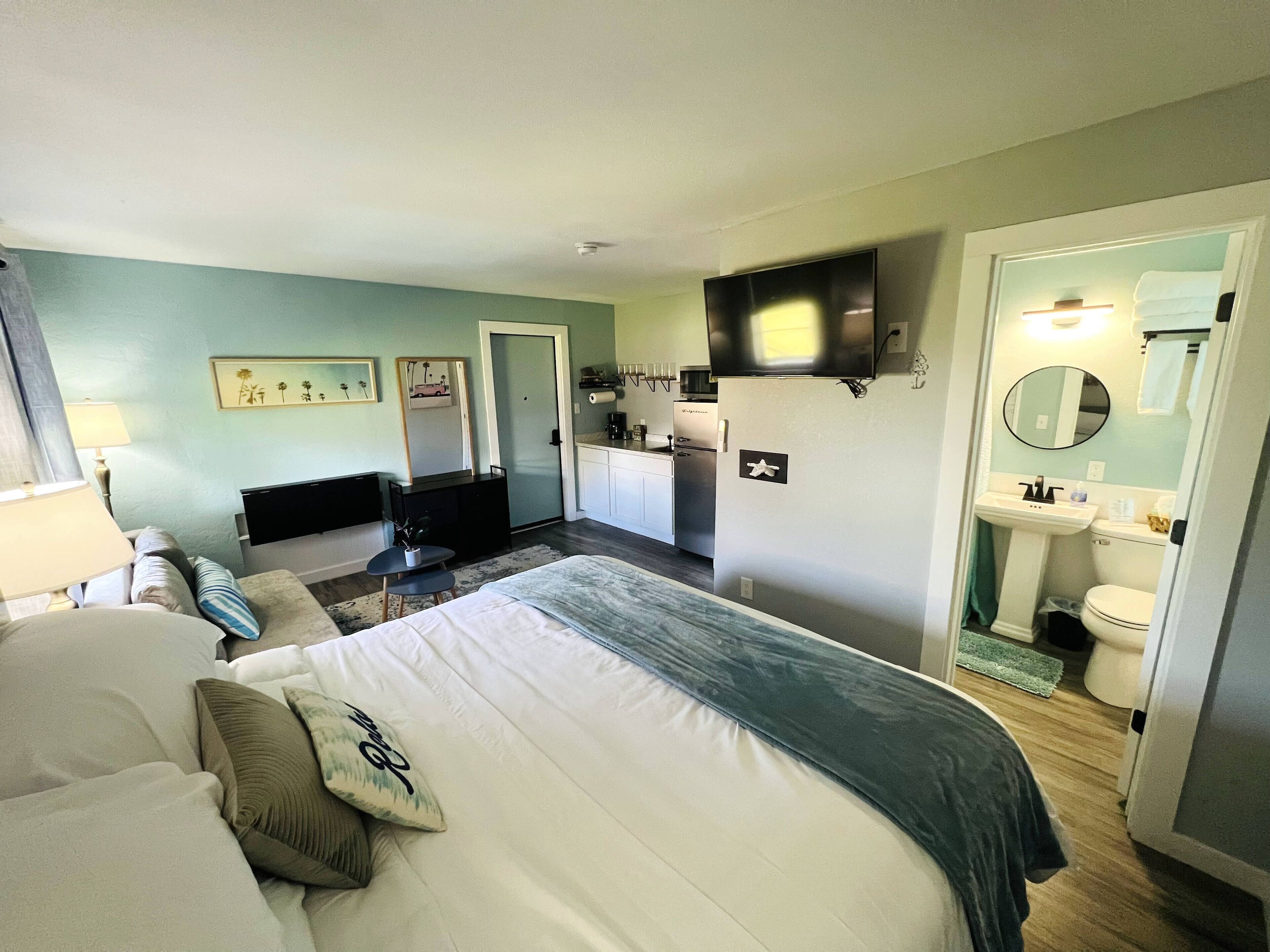 Phòng Tiêu chuẩn, 1 giường cỡ king, không hút thuốc (Palms Suite) | Bộ đồ giường cao cấp, trang trí khác biệt 