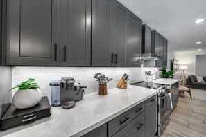 Fridge, microwave, oven, stovetop - Old Town Pool Retreat • Heated Pool •Cabana• Games (Scottsdale)