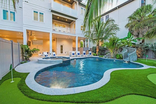 Outdoor pool, a heated pool