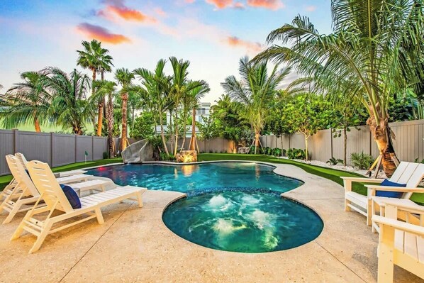 Outdoor pool, a heated pool