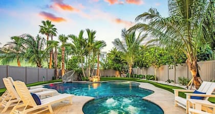 Gulf Views/Steps to Beach/Resort Pool w/Slide/Spa