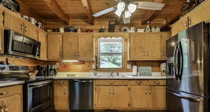 Cartecay Riverhouse - Fish, Tube and Kayak from your Backyard