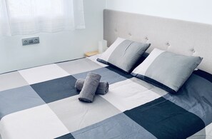 2 chambres, Wi-Fi gratuit, draps fournis