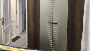 公寓, 1 张大床 | 1 多间卧室、免费 WiFi、床单