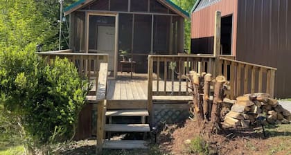 The Oak Oasis - Gorgeous views and a hot tub